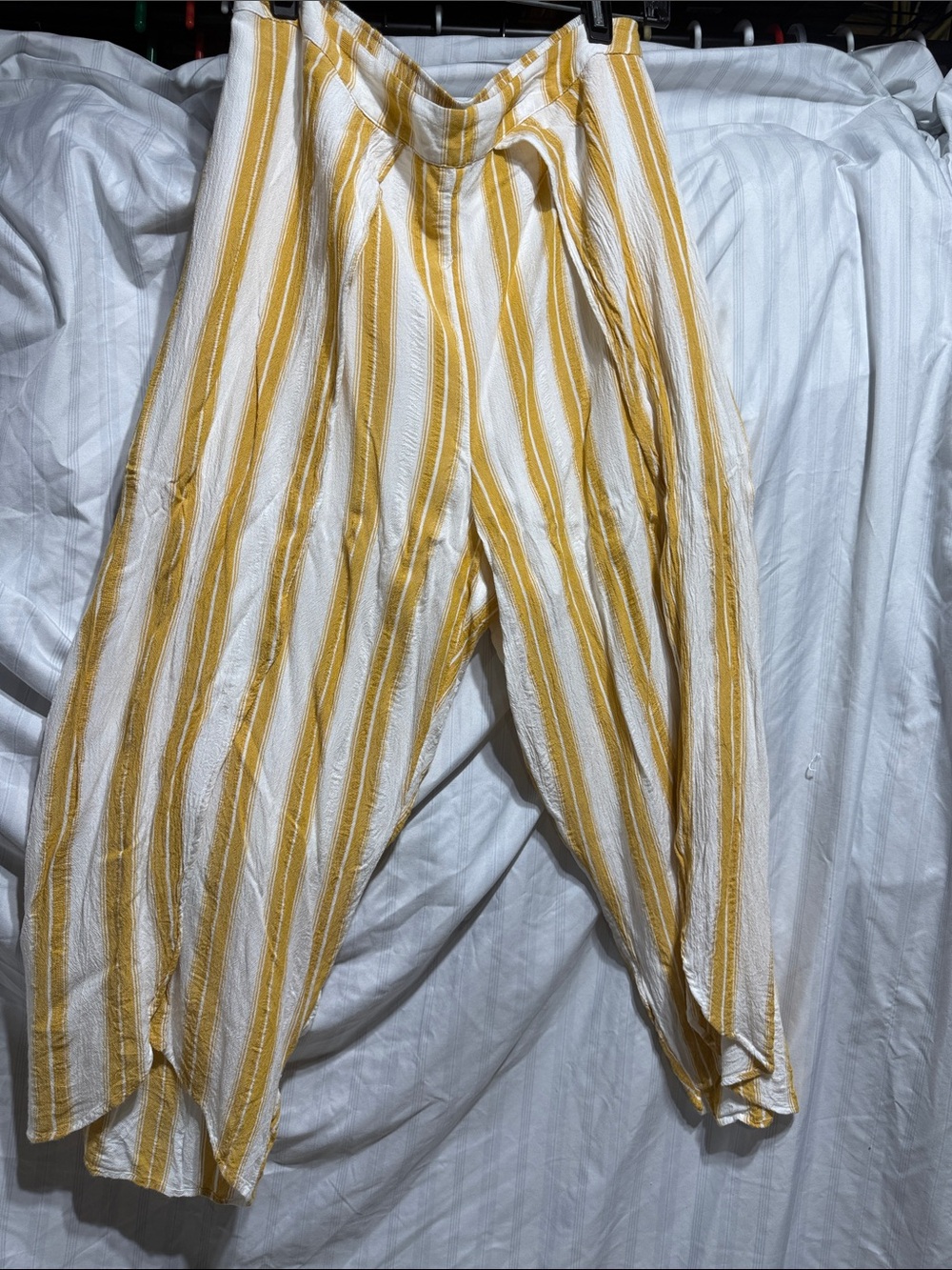 2/$15 - American eagle high slit pants